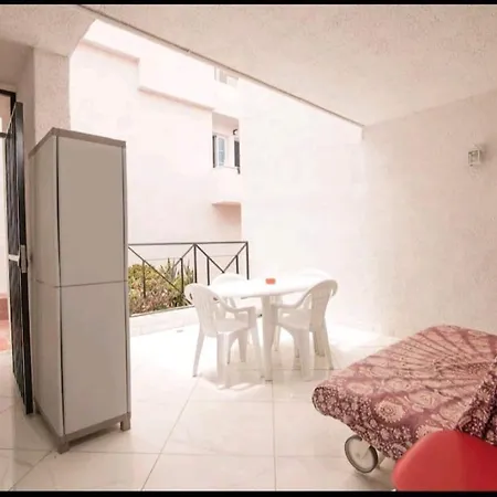 Canarias 2 Bedroom Lägenhet *